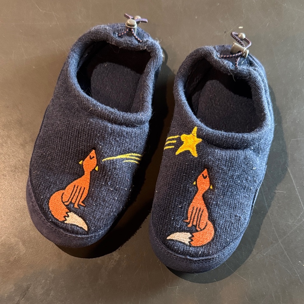 L.L. Bean Slippers - Fox, Adjustable